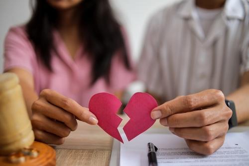 Avocat en cas de divorce à Évry